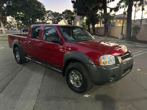 2003 Nissan Frontier XE Crew Cab