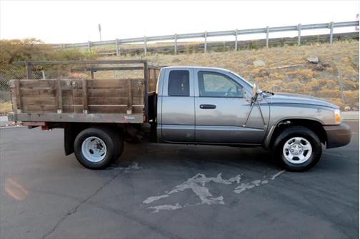 2005 Dodge Dakota ST Club Cab