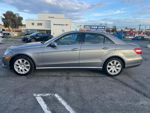 2012 Mercedes-Benz E-Class E350 4MATIC Sedan