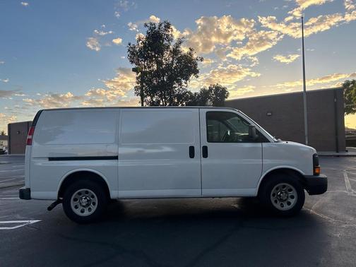 2013 Chevrolet Express 1500 Work Van