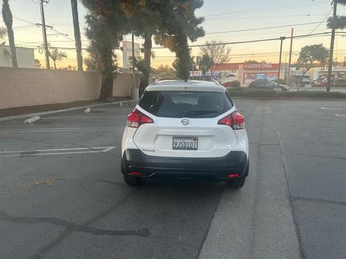 2018 Nissan Kicks SV