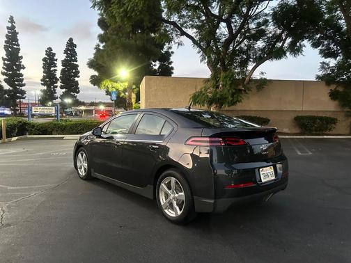 2014 Chevrolet Volt Base