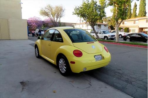 2004 Volkswagen New Beetle GLS 2.0L