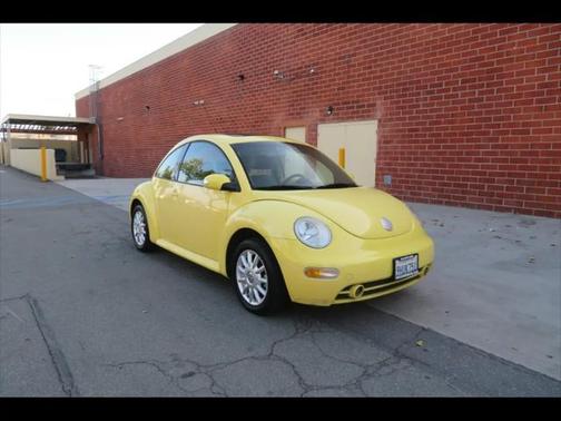 2004 Volkswagen New Beetle GLS 2.0L