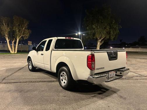 2014 Nissan Frontier SV
