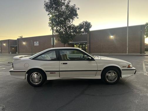 1991 Chevrolet Cavalier Base