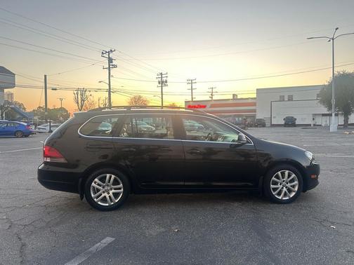2013 Volkswagen Jetta SportWagen TDI