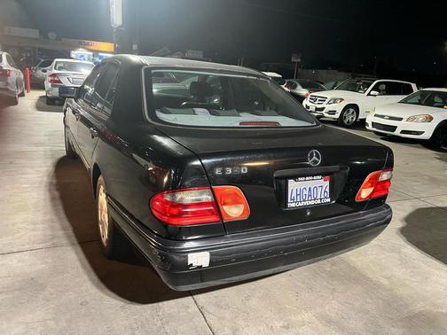 1999 Mercedes-Benz E-Class E320