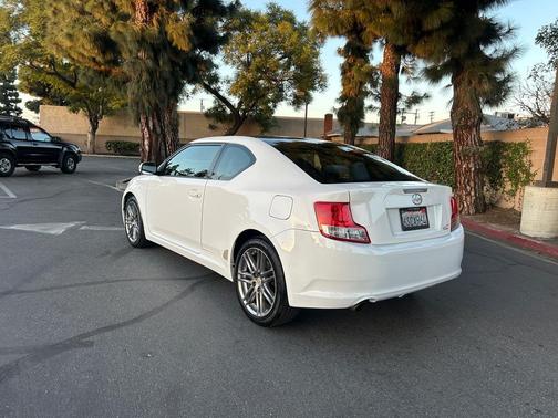 2011 Scion tC Base