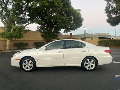 2005 Lexus ES 330 Base
