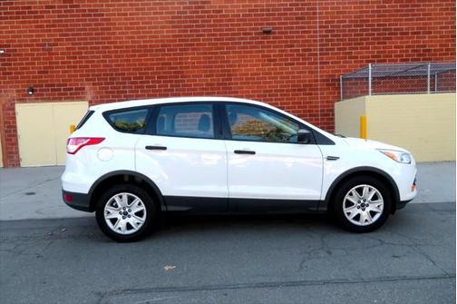 2014 Ford Escape S