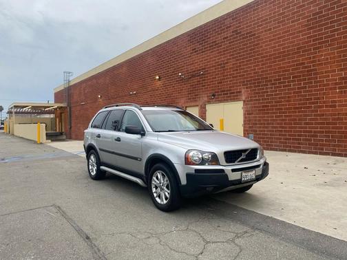 2005 Volvo XC90 2.5T