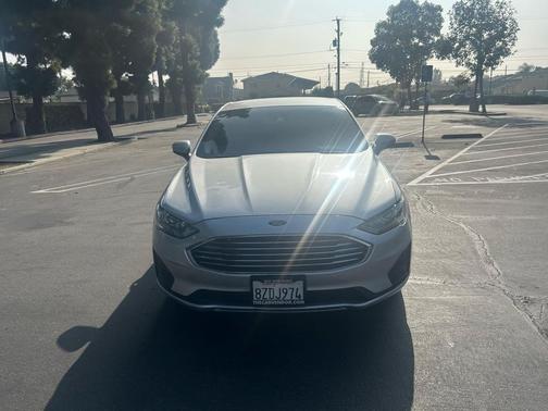 2019 Ford Fusion Hybrid SE