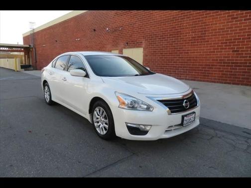 2015 Nissan Altima 2.5 SV