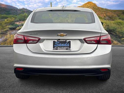 2022 Chevrolet Malibu FWD LT