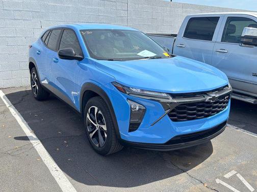 Fountain Blue 2024 Chevrolet Trax FWD 1RS