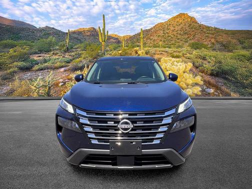 Deep Ocean Blue Pearl 2025 Nissan Rogue SV