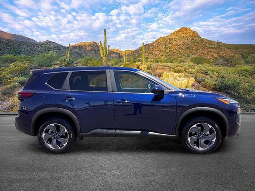 Deep Ocean Blue Pearl 2025 Nissan Rogue SV