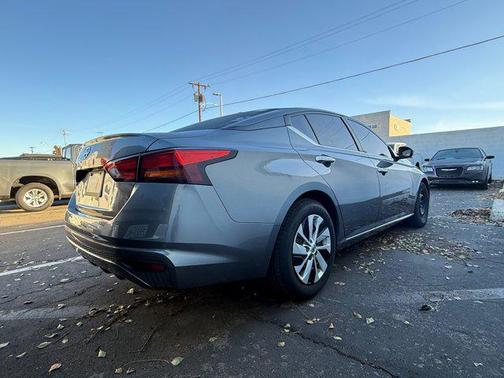 2020 Nissan Altima S FWD