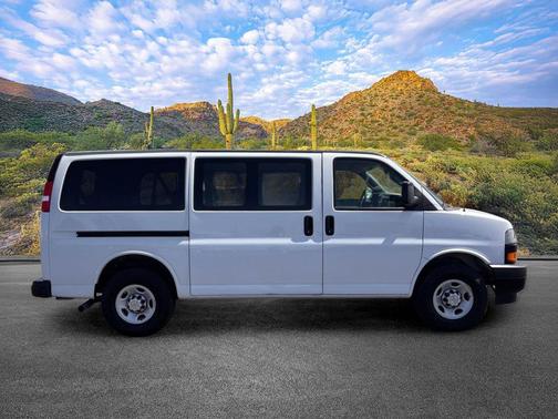 Summit White 2024 Chevrolet Express 2500 LT