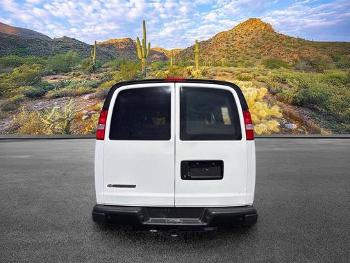 Summit White 2024 Chevrolet Express 2500 LT