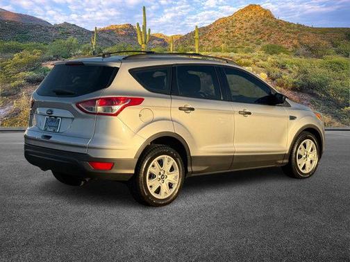 2016 Ford Escape S