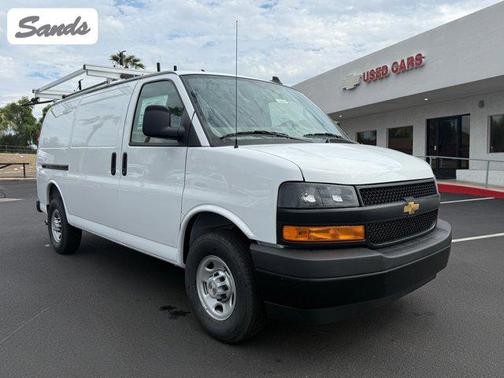 2025 Chevrolet Express 2500 RWD 2500 Regular Wheelbase WT