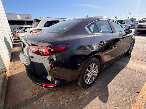 2022 Mazda Mazda3 2.0 FWD