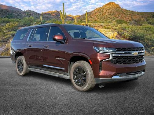 2023 Chevrolet Suburban LS