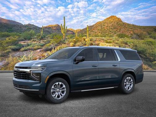 2025 Chevrolet Suburban LS