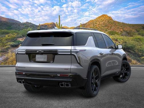 2025 Chevrolet Traverse RS
