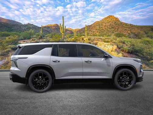 2025 Chevrolet Traverse RS