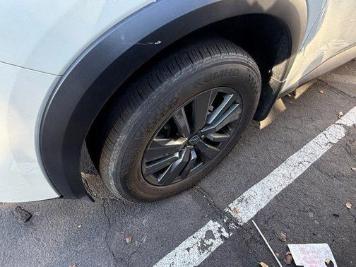 2024 Nissan Pathfinder SV FWD