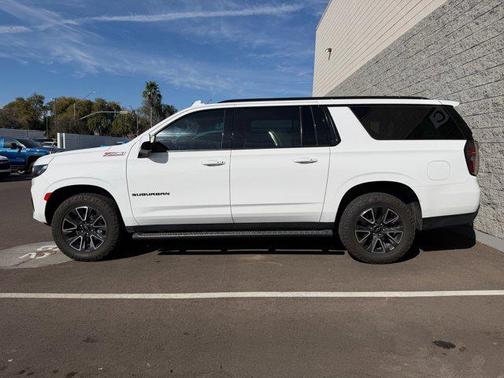 2021 Chevrolet Suburban 4WD Z71