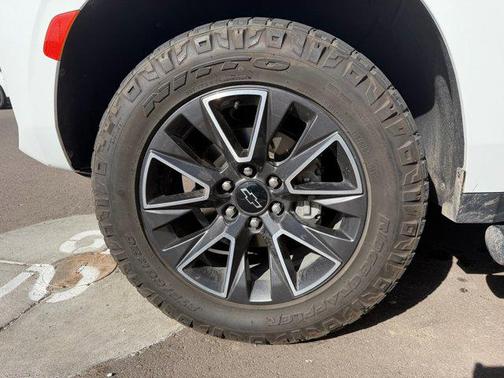 2021 Chevrolet Suburban 4WD Z71