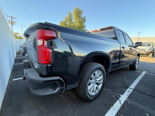 2021 Chevrolet Silverado 1500 Custom