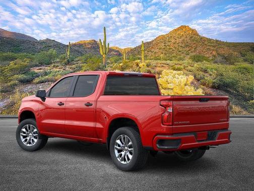 2025 Chevrolet Silverado 1500 Custom