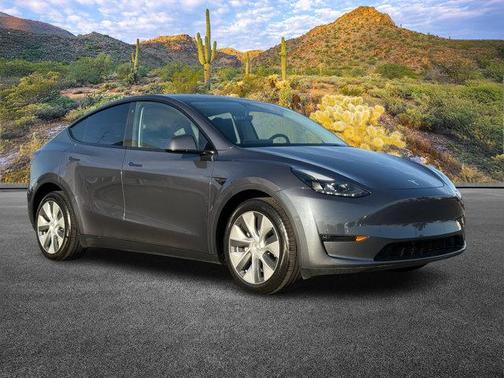 2023 Tesla Model Y Long Range Dual Motor All-Wheel Drive