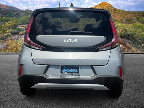 2023 Kia Soul LX