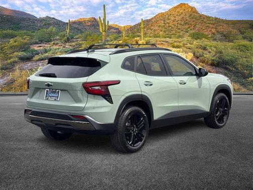 Cacti Green 2025 Chevrolet Trax FWD ACTIV