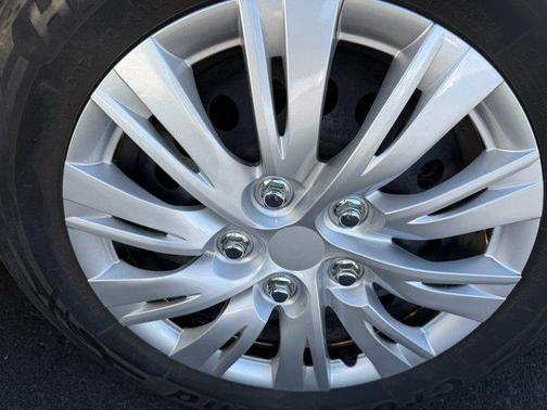 2021 Nissan Versa 1.6 S