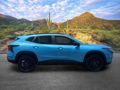 Marina Blue Metallic 2025 Chevrolet Trax FWD ACTIV
