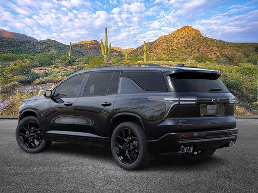 2025 Chevrolet Traverse RS