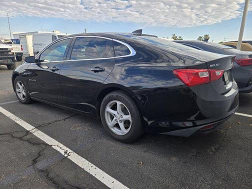 2017 Chevrolet Malibu 1LS