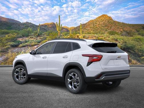 Summit White 2026 Chevrolet Trax LT
