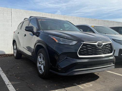 2022 Toyota Highlander L