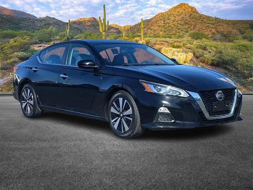 2021 Nissan Altima 2.5 SV