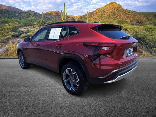 2024 Chevrolet Trax LT