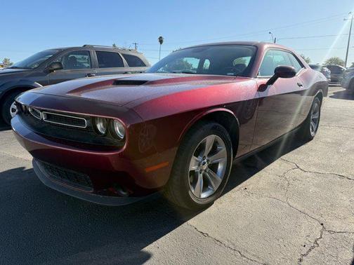 2021 Dodge Challenger SXT
