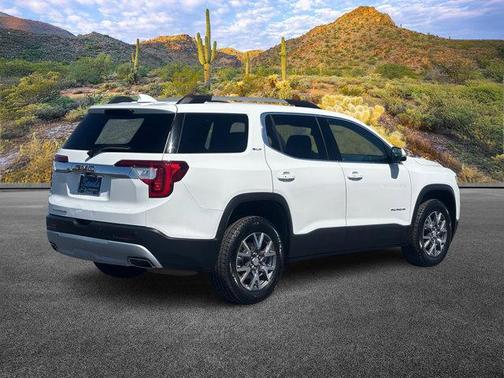 Summit White 2023 GMC Acadia FWD SLT
